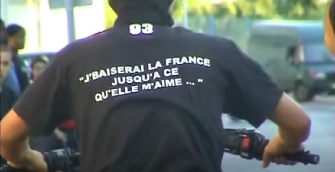 "Je baiserai la France jusqu'à ce qu'elle m'aime" – Clip de 93 Hardcore
