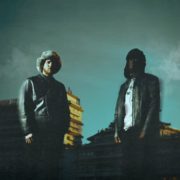 PAPI TEDDY BEAR PENSE QISHUI NEWTONE